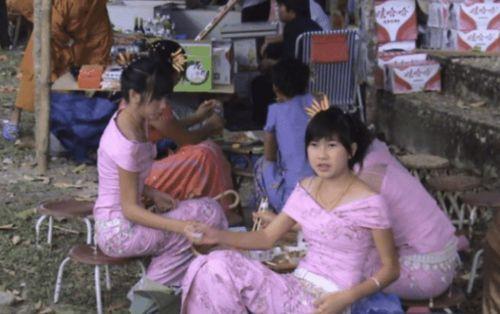 緬甸女孩吃瓜視頻大全下載,視頻大全下載收藏