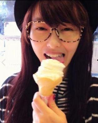 周二女星吃瓜視頻,吃瓜群眾熱議不斷