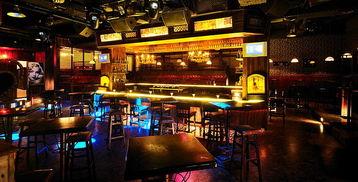 成都溫江酒吧吃瓜事件視頻,一場引發熱議的沖突瞬間