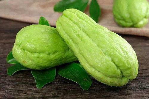 生瓜可以去皮吃嗎視頻,視頻揭示去皮技巧與營養保留